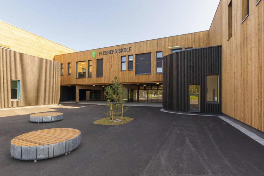 Школа Флесберг, Норвегія