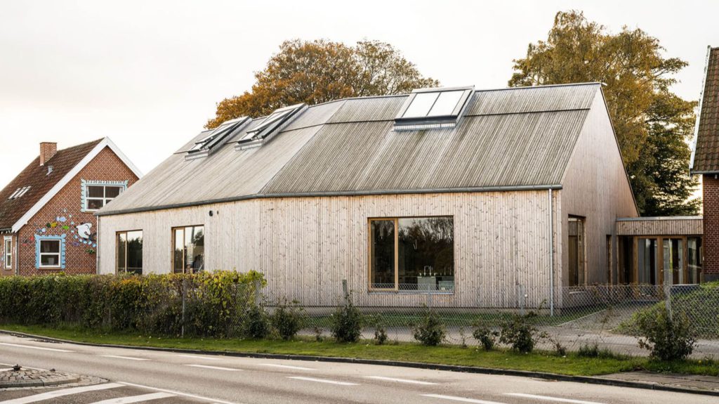 Школа Фельдбалле, Данія